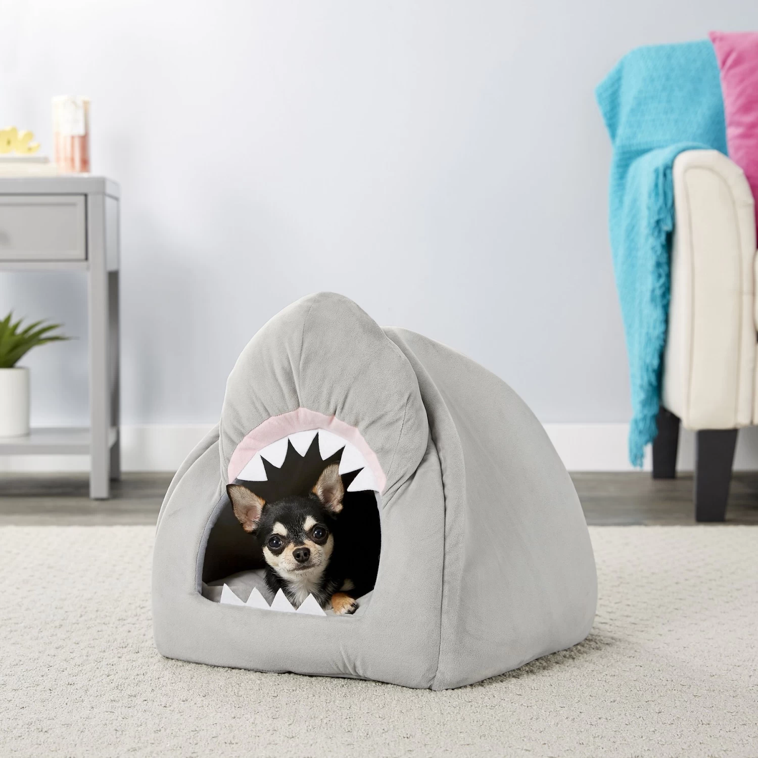 Frisco Novelty Shark Covered Cat & Dog Bed 3 Frisco Novelty Shark Covered Cat & Dog Bed