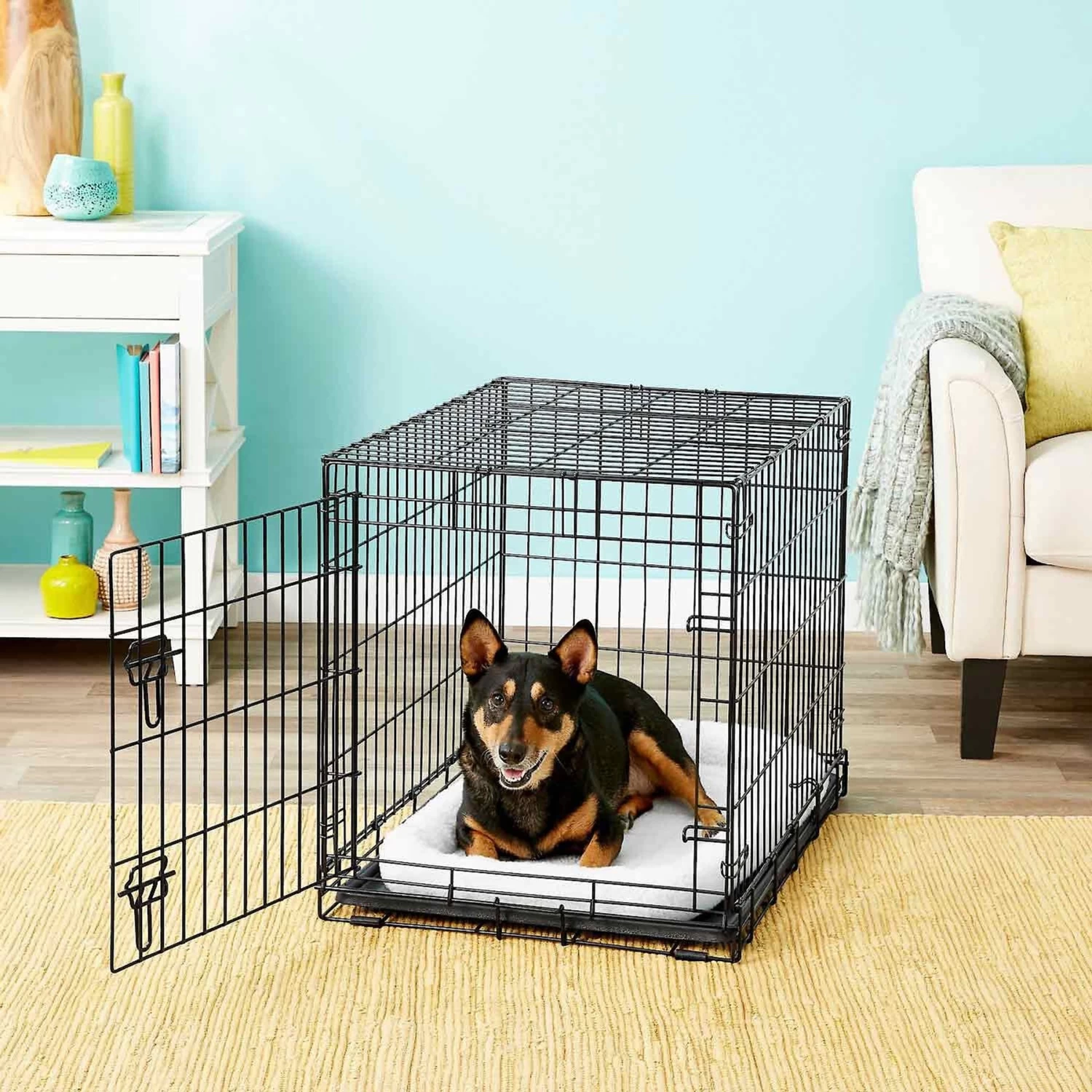Frisco Heavy Duty Fold & Carry Single Door Collapsible Wire Dog Crate & Frisco Quilted Dog Crate Mat 5 Frisco Heavy Duty Fold & Carry Single Door Collapsible Wire Dog Crate & Frisco Quilted Dog Crate Mat - Image 3